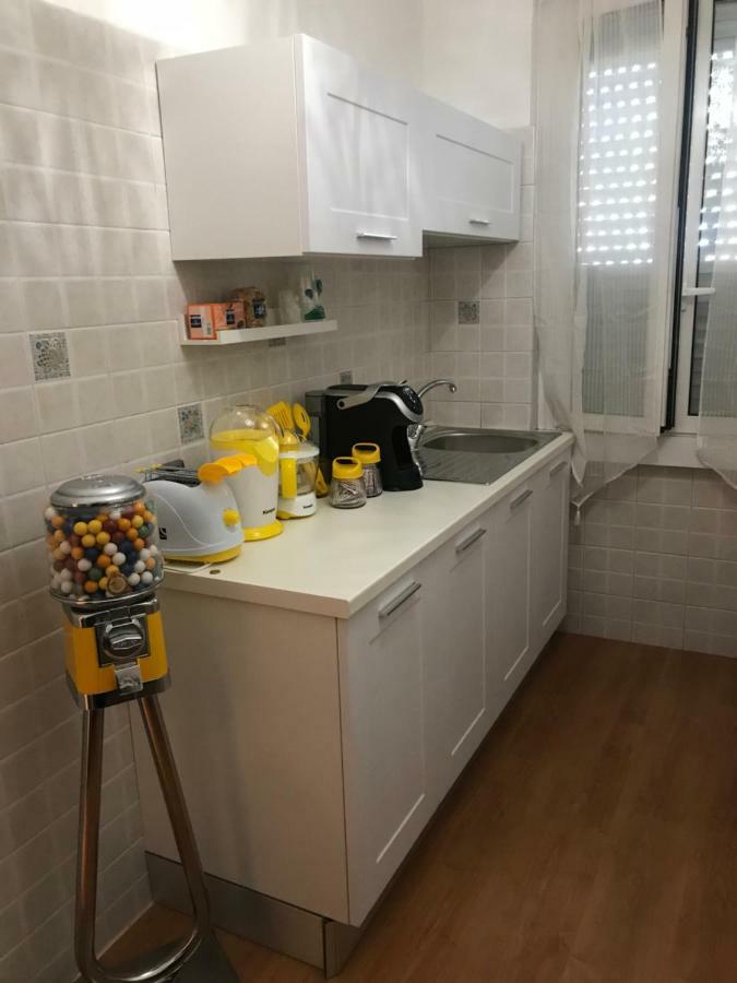 Maison Dis Raffaella Hotel โรม ภายนอก รูปภาพ