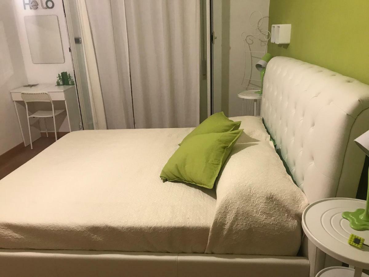Maison Dis Raffaella Hotel โรม ภายนอก รูปภาพ